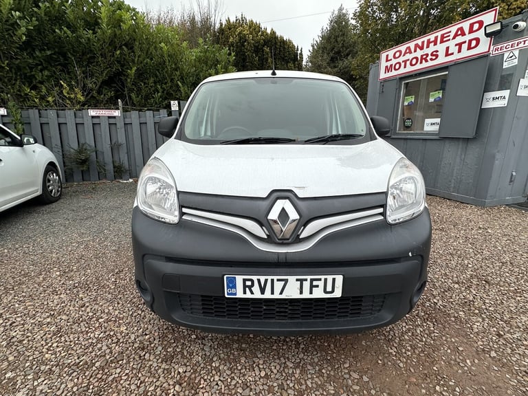 NO VAT** ULEZ COMPLIANT**FINANCE AVAILABLE**2017 RENAULT KANGOO**12 MONTHS MOT