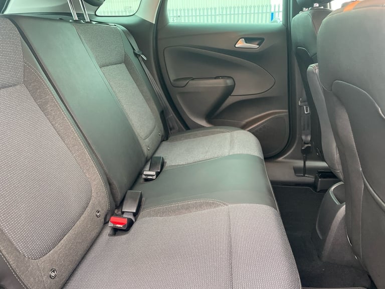 2021 Vauxhall Crossland 1.2 Turbo Elite Nav SUV/Crossover Petrol Manual