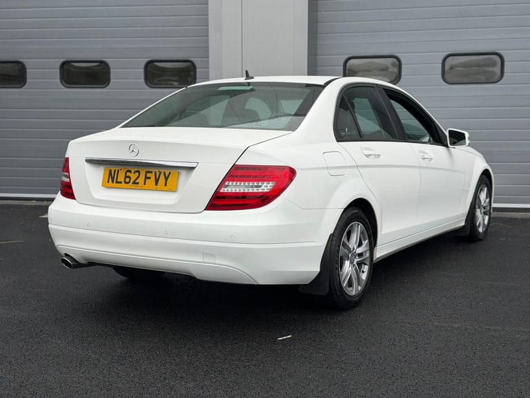 2012 Mercedes-Benz C-Class C220 CDI BlueEFFICIENCY Executive SE 4dr Auto SALOON Diesel Automatic