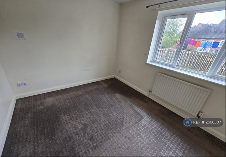 2 bedroom house in Oak Tree Close, Arkwright Town, Chesterfield, S44 (2 bed) (#2666307)