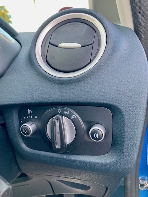 2011 Ford Fiesta 1.4 ZETEC 3dr  WITH SERVICE HISTORY Hatchback Petrol Manual