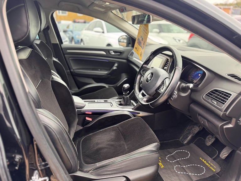 2016 Renault Megane 1.5 dCi Dynamique S Nav 5dr HATCHBACK Diesel Manual