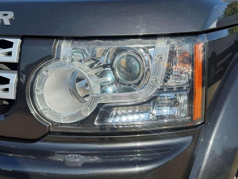 LAND ROVER DISCOVERY 4 3.0 SD V6 Auto 4X4 5dr 2013