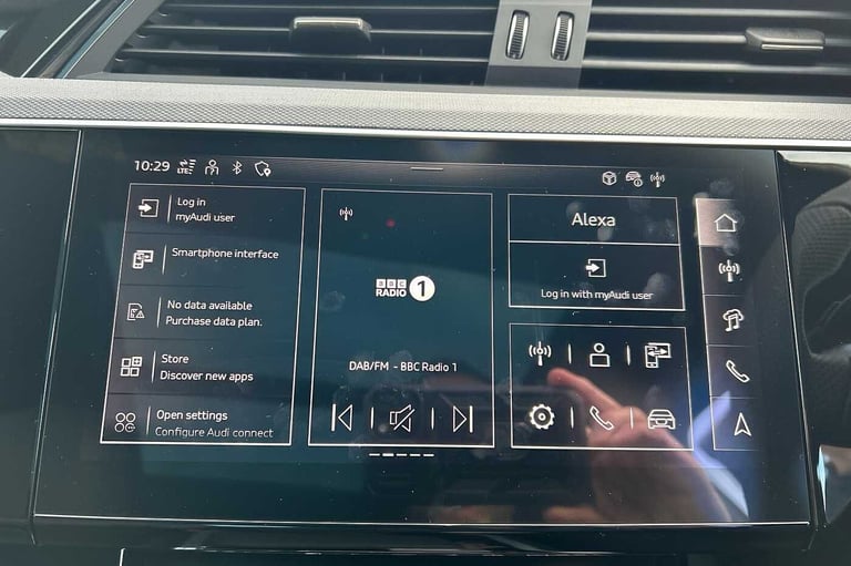 2023 Audi Q8 300kW 55 Quattro 114kWh Black Edition 5dr Auto ESTATE ELECTRIC Automatic