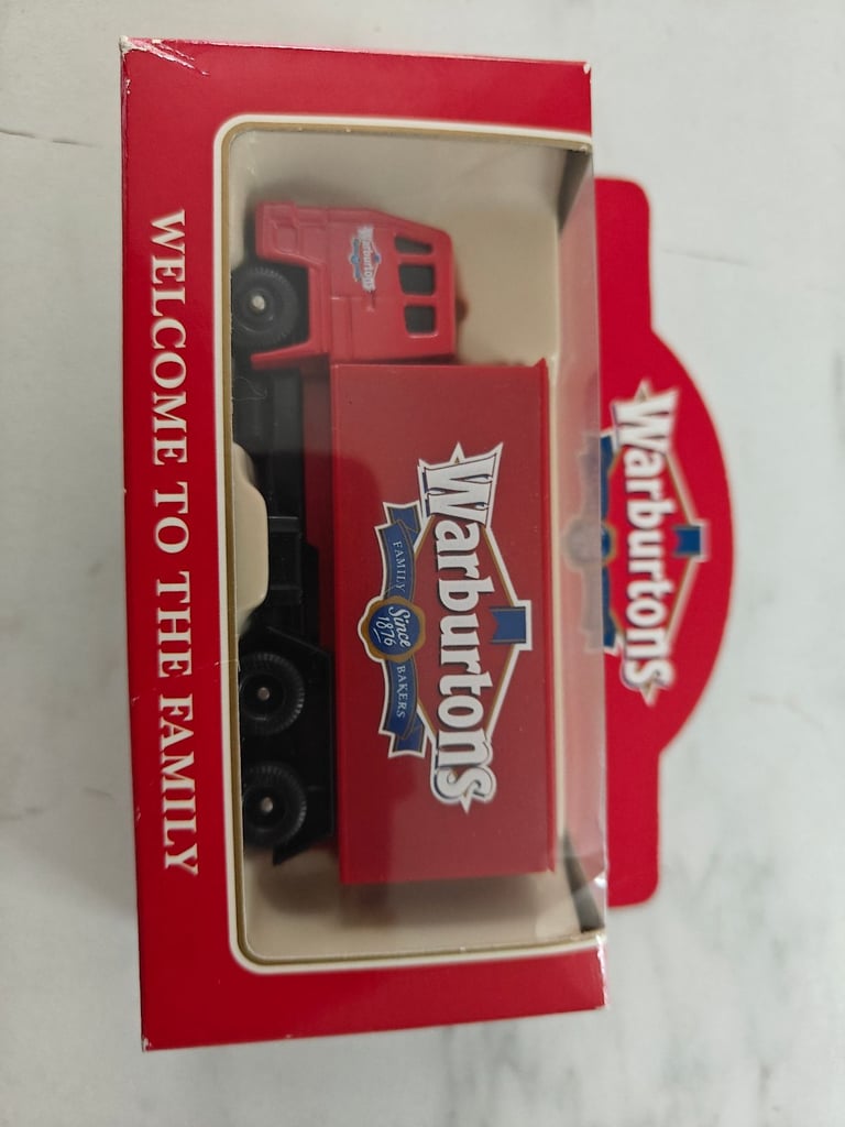 Warburtons Limited Edition  lorry Corgi toy in the box limited to 2000 this is number 0880