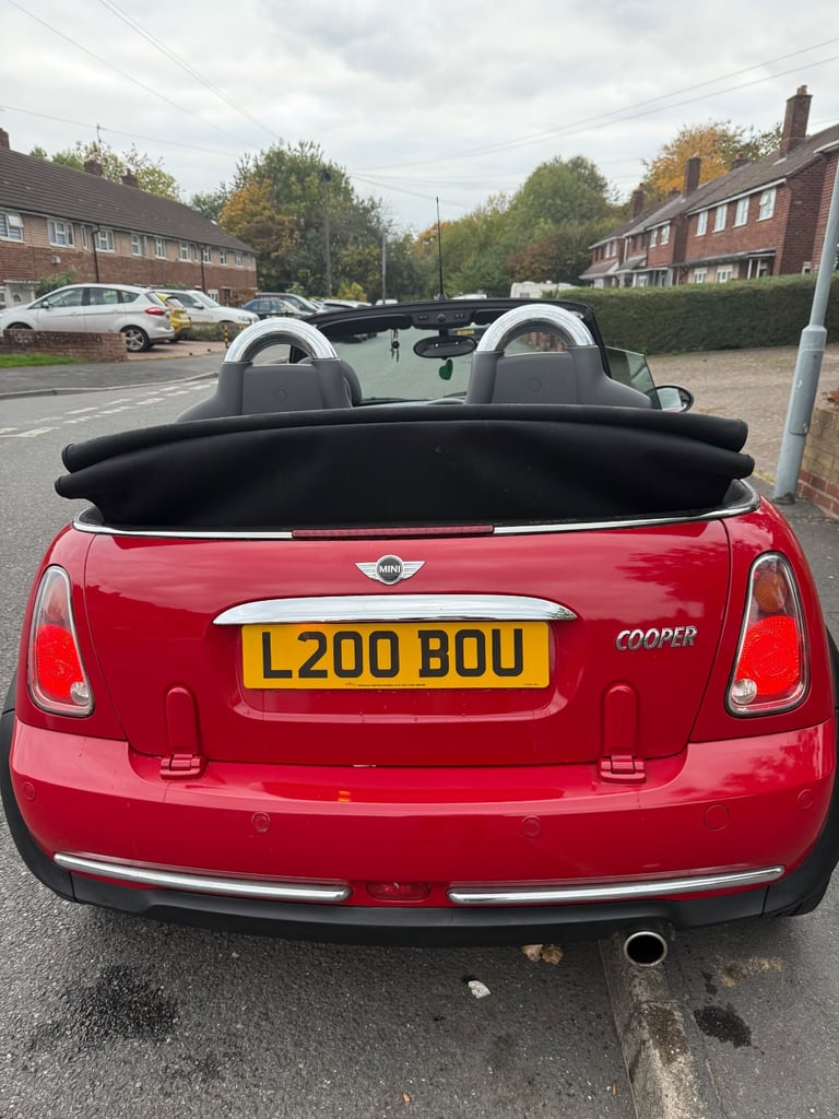Mini, CONVERTIBLE, Convertible, 2006, Manual, 1598 (cc), 2 doors