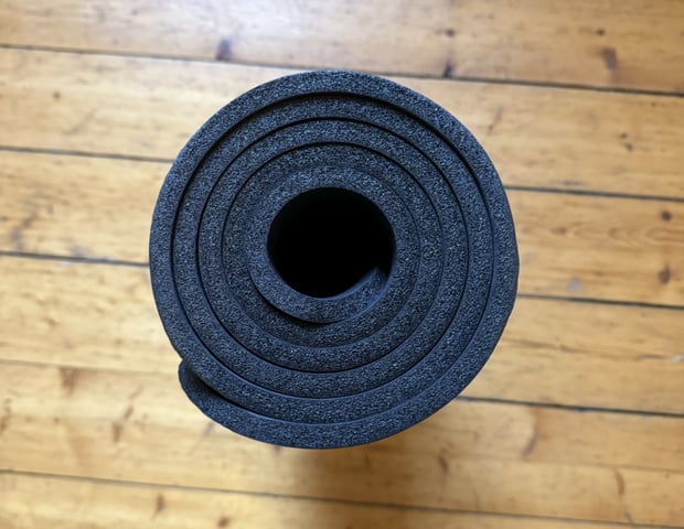 Kingdom Supreme+ 20mm Extra Thick NBR Foam Exercise Yoga Mat with Carr –  Kingdom GB