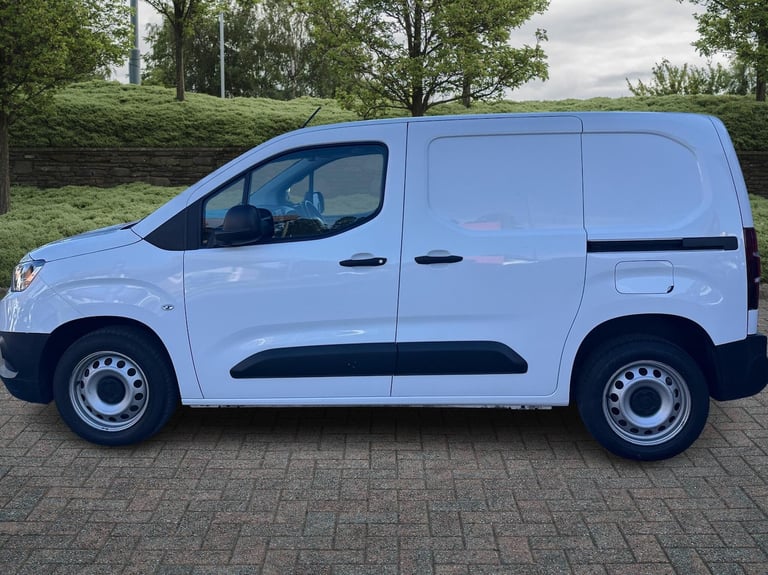 2024 Toyota ProAce 1.5D 100 Active Van (6 Speed) Van Diesel Manual