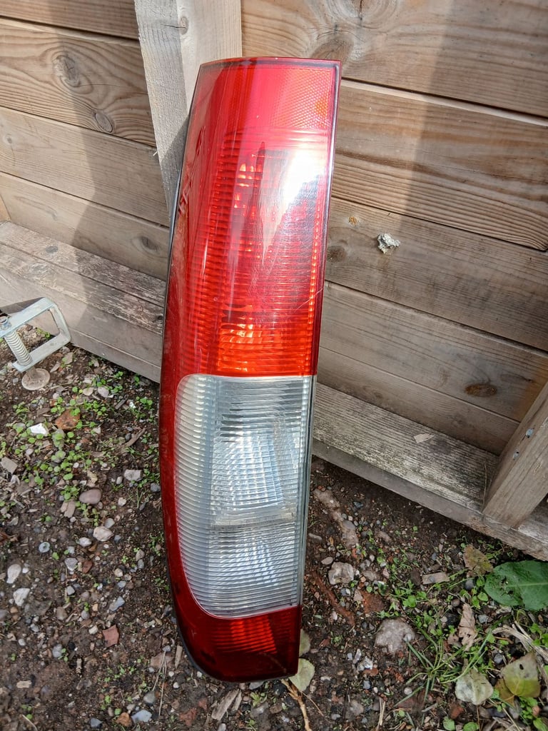 Mercedes Vito 2005 to 2011 rear light passenger side 