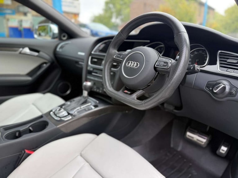 2014 Audi A5 4.2 RS 5 FSI Quattro Auto 4WD 2dr Coupe Petrol Automatic