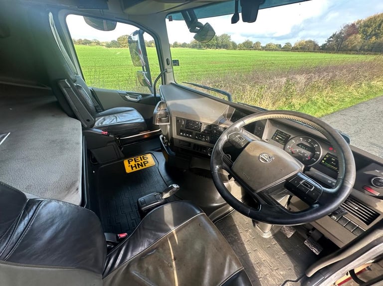 Volvo FH13 500 6 X 2 Tractor Unit