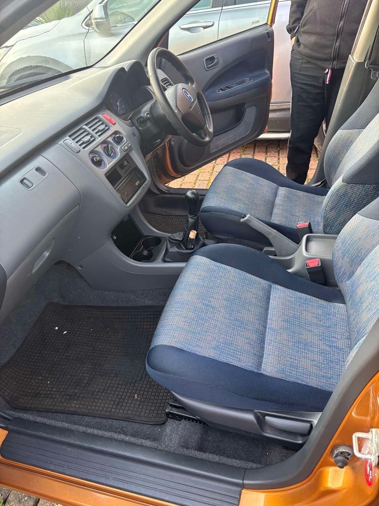 Honda, HR-V, Estate, 2000, Manual, 1590 (cc), 5 doors