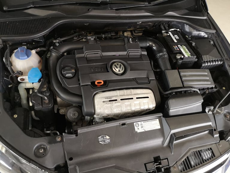 Volkswagen, SCIROCCO, Coupe, 2010, Manual, 1390 (cc), 2 doors