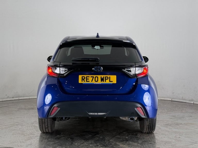 2020 Toyota Yaris 1.5 VVT-h Icon E-CVT Euro 6 (s/s) 5dr Hatchback PETROL/ELECTRIC Automatic