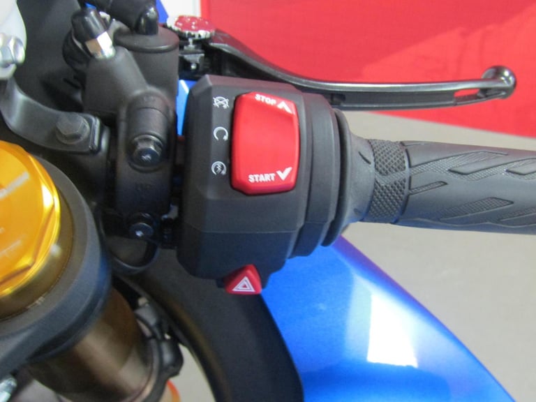 2021 Suzuki GSX-R1000RZ