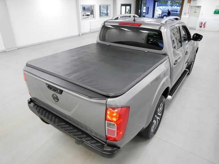 2018 NISSAN NAVARA 2.3 DCI 190 BHP TEKNA EDITION 4WD MANUAL ( NO VAT ! )