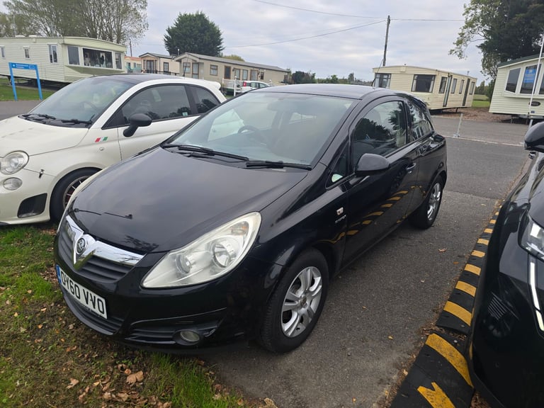 vauxhall corsa 1.2 16v 2 owners, low 57k miles 5 speed manual 