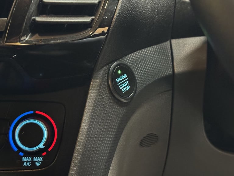 2021 Ford Transit Connect 1.5 EcoBlue 120ps Limited Van PANEL VAN DIESEL Manual