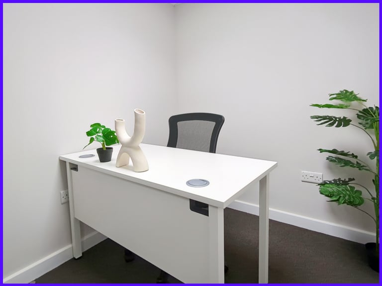 High Wycombe - HP11 1JU, Membership Office 5, 10 or unlimited days at Aston Court