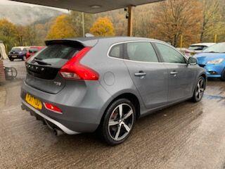 2017 Volvo V40 2.0 T3 R-Design Nav Plus Euro 6 (s/s) 5dr HATCHBACK Petrol Manual
