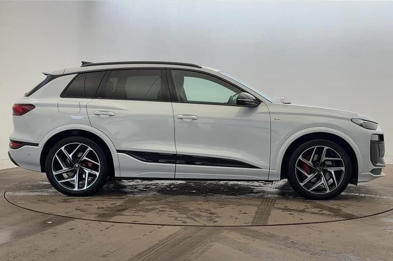 2025 Audi Q6 e-tron Q6 SUV Edition 1 e-tron performance  225,00 kW Estate ELECTRIC Automatic