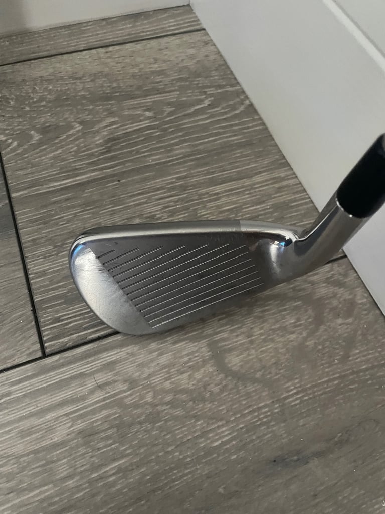 TITLIEST AP1 710 IRON SET STEEL SHAFT