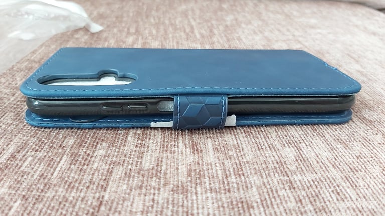 NEW Honor 20 Phone Cover Flip Case in Blue