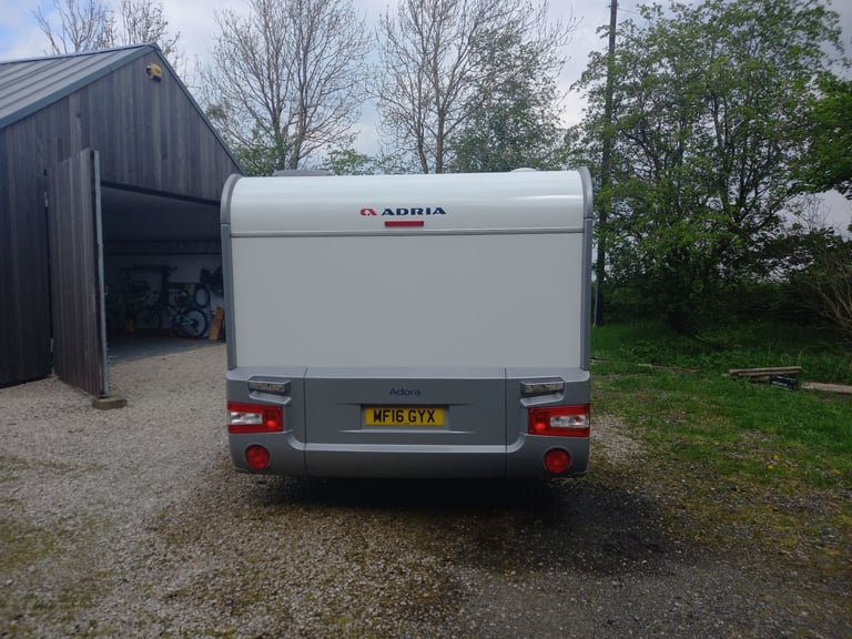 Adria adora 613 UT Thames 