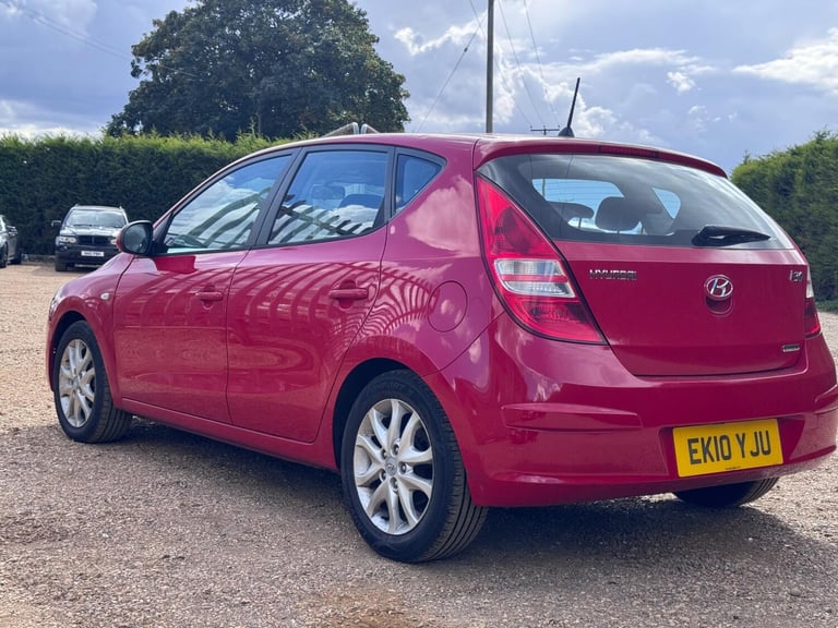 2010 Hyundai i30 1.6 CRDi Comfort Euro 4 5dr HATCHBACK Diesel Manual