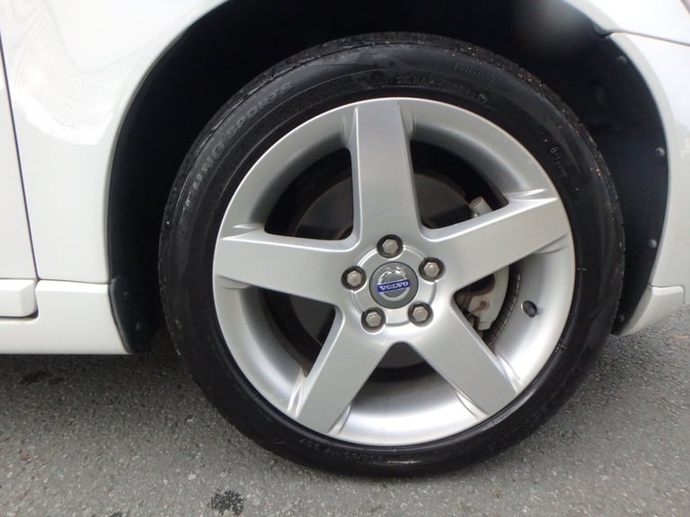 2012 Volvo V50 SE Lux 2.0cc Automatic Estate (Classic) Only 17571 Miles  Petrol Automatic