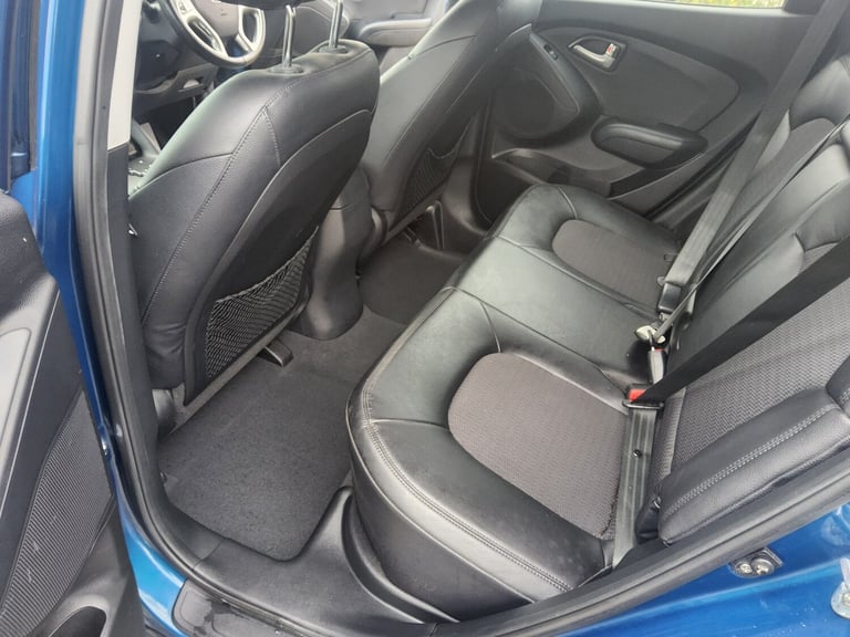 2015 Hyundai Ix35 2.4 PETROL AUTOMATIC VERY RARE WITH ONLY 70,000MILES 2 OWNER  PETROL Automatic