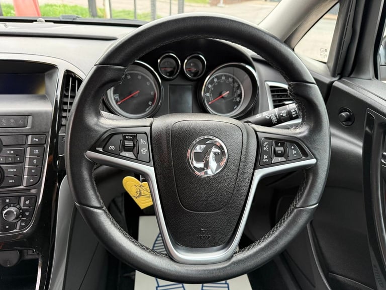 2014 Vauxhall Astra 2.0 CDTi 16V ecoFLEX Elite [165] 5dr HATCHBACK Diesel Manual