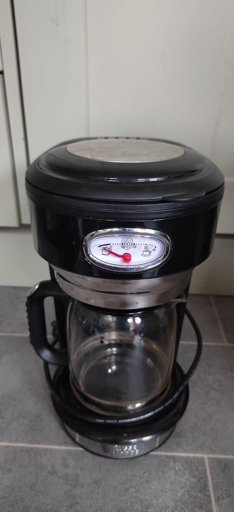 RUSSELL HOBBS COFFEE MAKER 