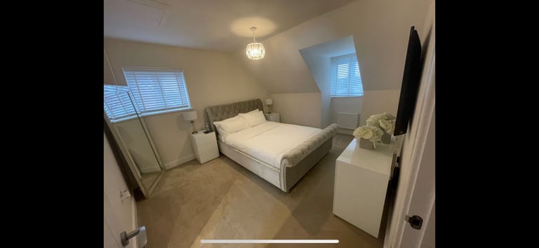 double room for rent