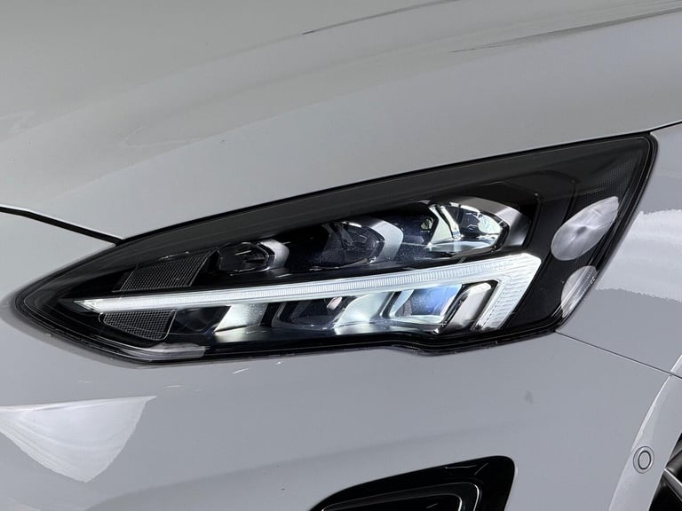 2020 Ford Focus 1.0T EcoBoost Vignale Euro 6 (s/s) 5dr HATCHBACK Petrol Manual