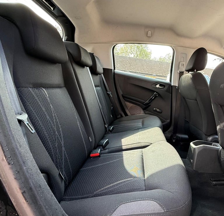2013 Peugeot 208 1.2 VTi Active Euro 5 5dr Petrol