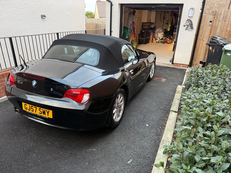 2007 BMW Z4 – Only 35k Miles – Sounds Amazing – reduced to sell!