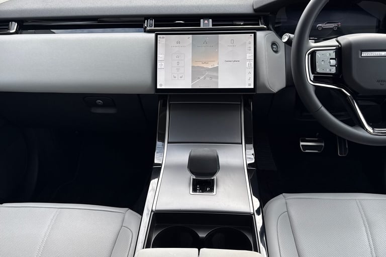 2025 Land Rover Range Rover Velar 2.0 D200 MHEV Dynamic SE 5dr SUV DIESEL Automatic
