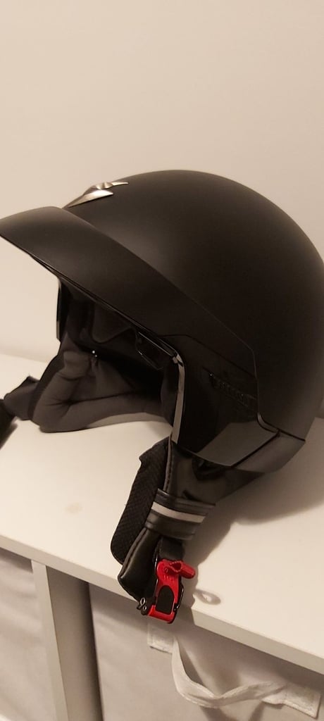 SCORPION EXO 100 HELMET (LARGE)