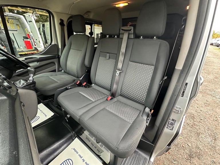 2019 Ford Transit Custom 2.0 EcoBlue 130ps Low Roof D/Cab Trend Van PANEL VAN DIESEL Manual