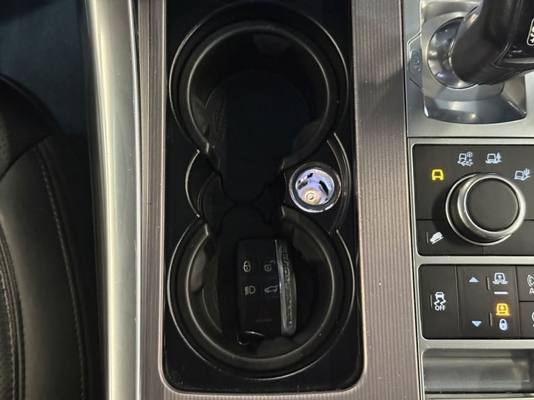 2015 Land Rover Range Rover Sport 3.0 SD V6 HSE SUV 5dr Diesel Auto 4WD Euro 6 (s/s) (306 ps) EST...