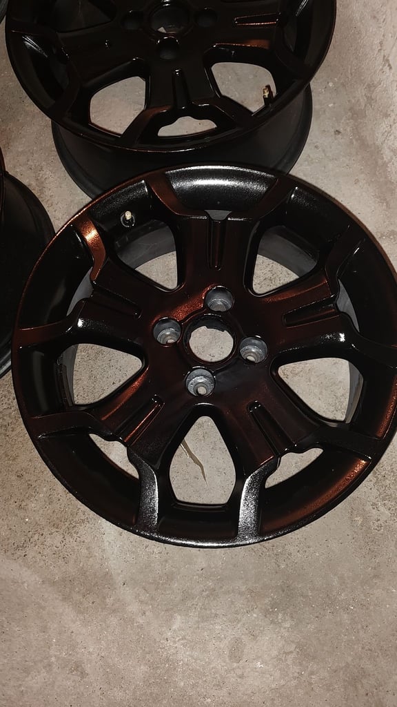 Citroen DS3 17 inch Alloys fully refurbished