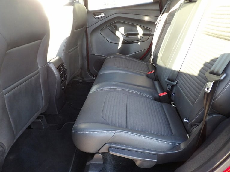 2018 Ford Kuga 1.5 EcoBoost 176 Titanium 5dr Auto HATCHBACK PETROL Automatic