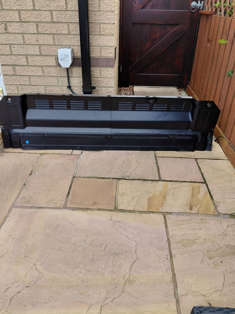 Ford transit custom bulk head