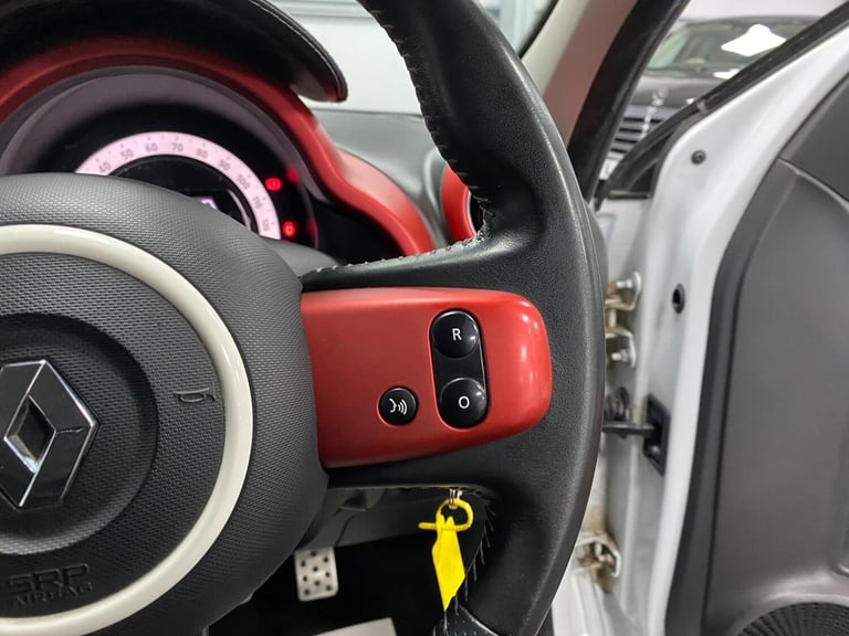 2015 Renault Twingo 0.9 TCe ENERGY Dynamique S Euro 6 (s/s) 5dr HATCHBACK Petrol Manual