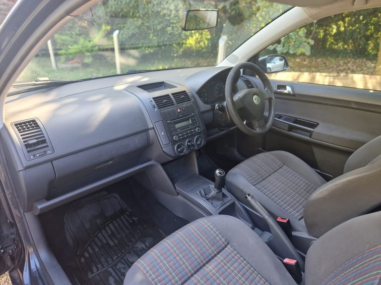 2007 Volkswagen Polo 1.4 S 80 3dr HATCHBACK Petrol Manual - Image 12