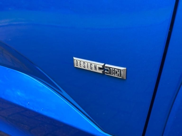 2023 Vauxhall Crossland X 1.6 14.2kwh Ultimate Suv 5dr Petrol Plug In Hybrid Auto Euro 6 (s/s) (2...