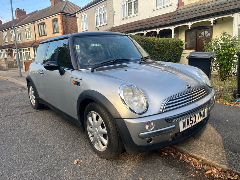 Mini, HATCHBACK, Hatchback, 2004, Manual, 1598 (cc),3 doors - Image 2
