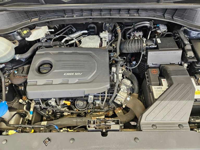 2017 Hyundai TUCSON 1.7 CRDi Blue Drive SE Nav 5dr 2WD DCT ESTATE DIESEL Automatic