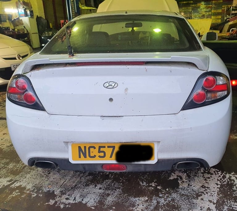 Hyundai Coupe S 111 Rear Bumper White 2007